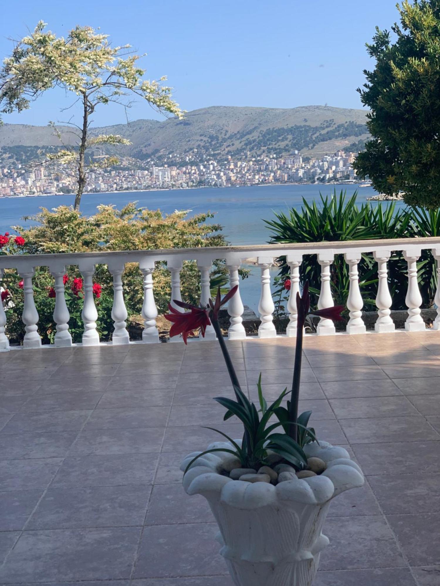 Hotel Dodona Sarandë Exterior foto
