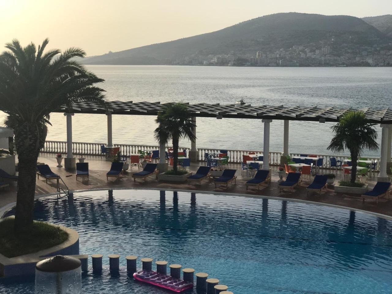 Hotel Dodona Sarandë Exterior foto